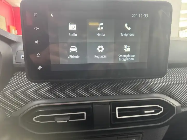 
								DACIA LOGAN ALGERIE TCE 1.0 100CV BVM full									